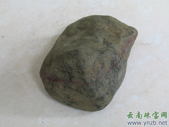 缅甸翡翠, 翡翠赌石, 赌石 -- 点击看大图