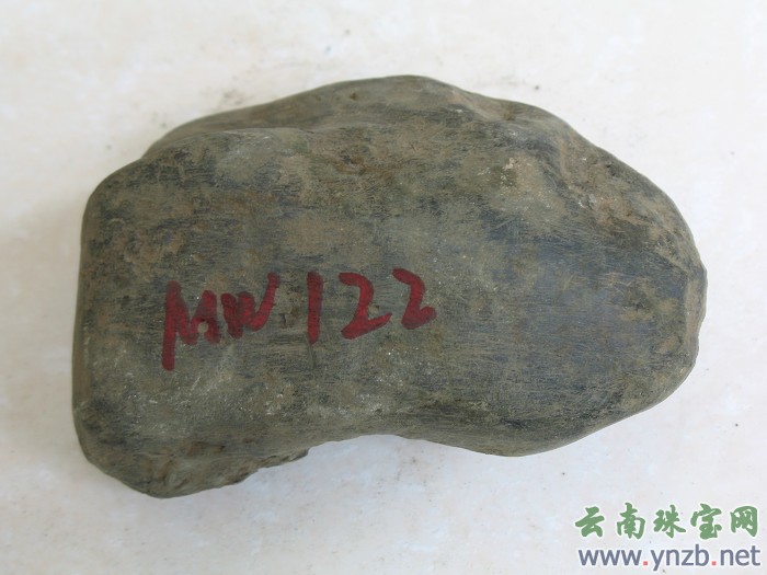 莫湾翡翠毛料, 缅甸莫湾场口, 赌石 -- 点击看大图