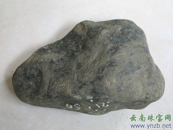 老场口赌石, 莫湾基赌石、毛料 -- 点击看大图