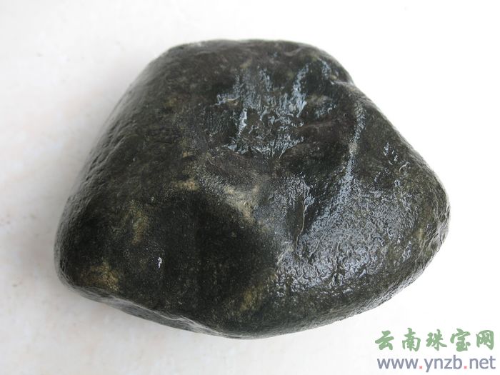 莫湾基赌石, 老场口翡翠毛料 -- 点击看大图