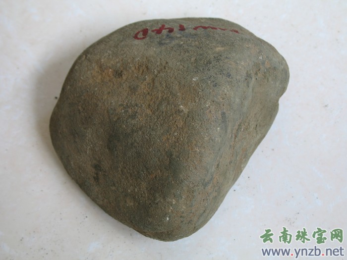 赌石, 老场口翡翠毛料 -- 点击看大图