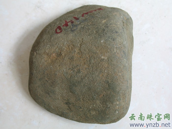 翡翠毛料, 莫湾基 -- 点击看大图