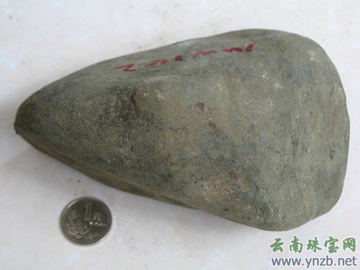 赌石, 老场口翡翠毛料 -- 点击看大图