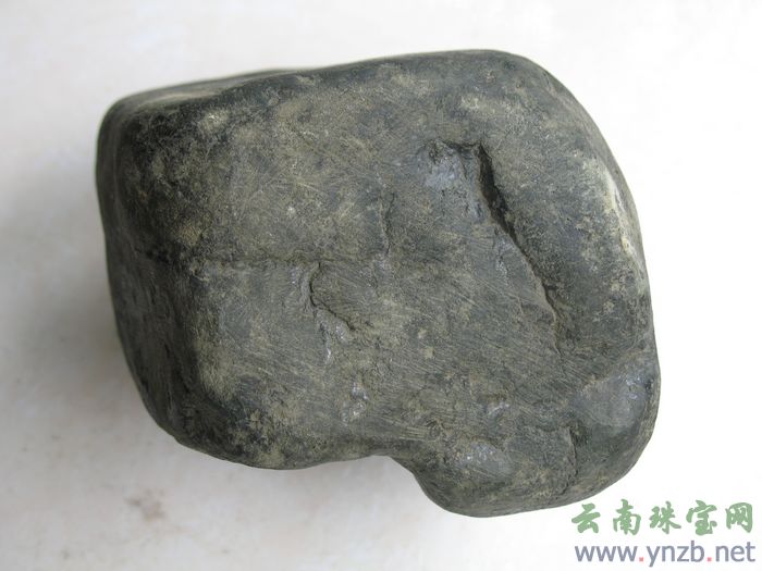 翡翠毛料, 莫湾基 -- 点击看大图