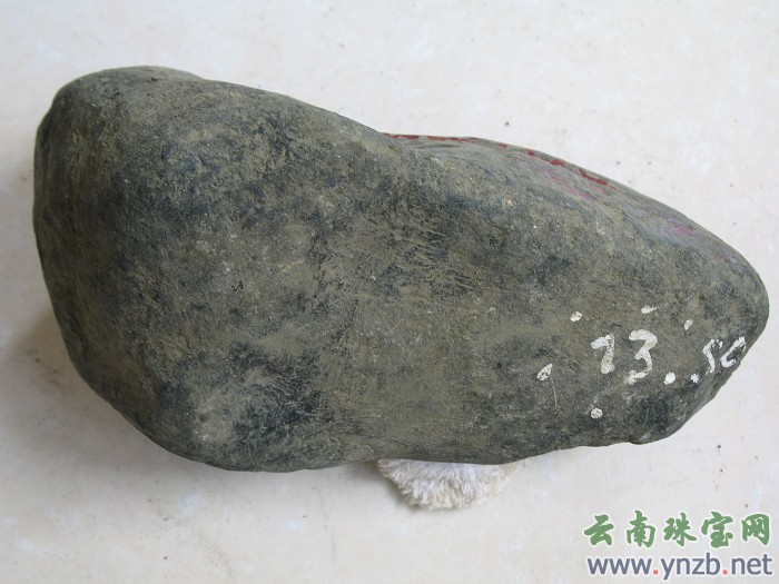 缅甸翡翠, 翡翠赌石, 赌石 -- 点击看大图