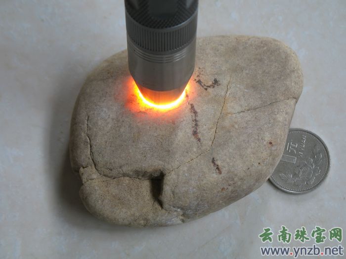 达摩砍水石, 翡翠毛料, 赌石