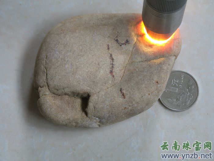 缅甸翡翠毛料, 翡翠赌石, 赌石