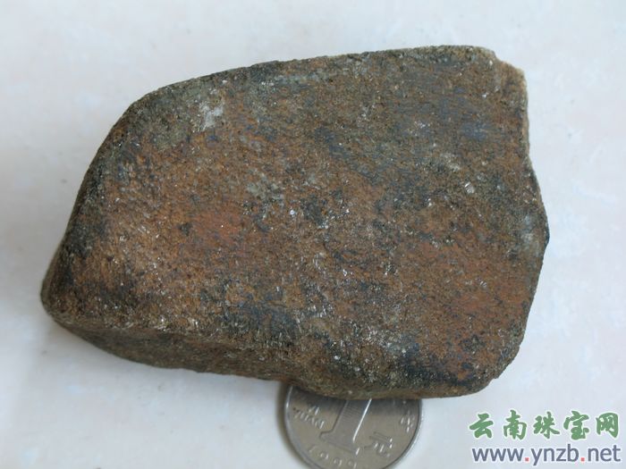 莫湾基赌石, 老场口翡翠毛料