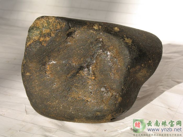 缅甸翡翠毛料, 翡翠赌石, 赌石 - 点击看大图