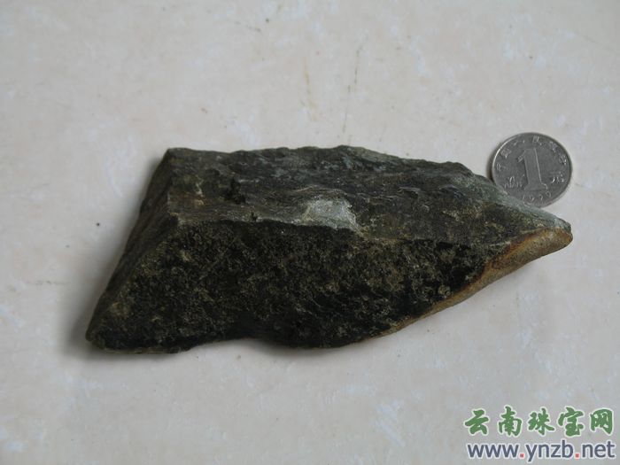 缅甸翡翠, 翡翠毛料, 赌石