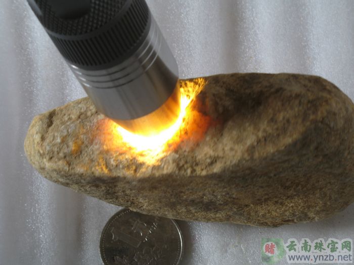 翡翠赌石, D607赌石 -- 点击查看大图