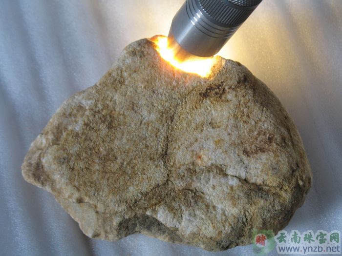 赌石, 老场口赌石, 达摩坎/大马坎场口赌石 D612 -- 点击查看大图