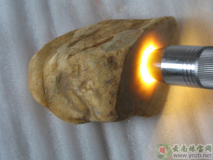 赌石, 老场口赌石, 达摩坎/大马坎场口赌石 D622 -- 点击查看大图