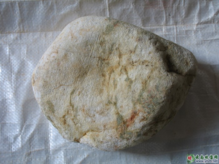 达摩坎/大马坎翡翠毛料 DS01 -- 点击查看大图