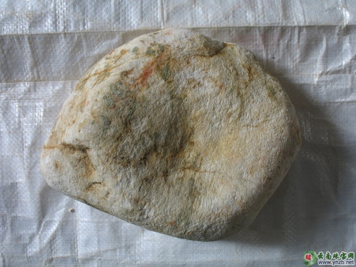 云南赌石, DS01翡翠原石 -- 点击查看大图