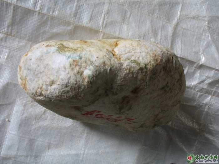 翡翠赌石, DS01赌石 -- 点击查看大图