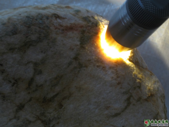 翡翠赌石, DS01赌石 -- 点击查看大图