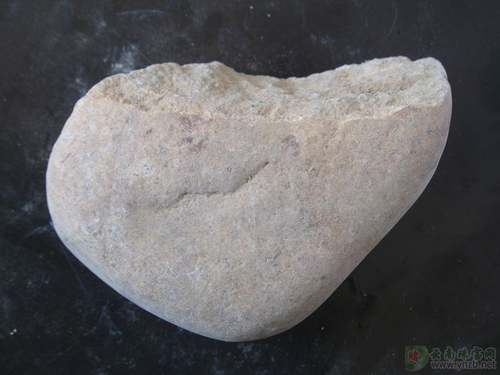 云南赌石, D707翡翠原石 -- 点击查看大图