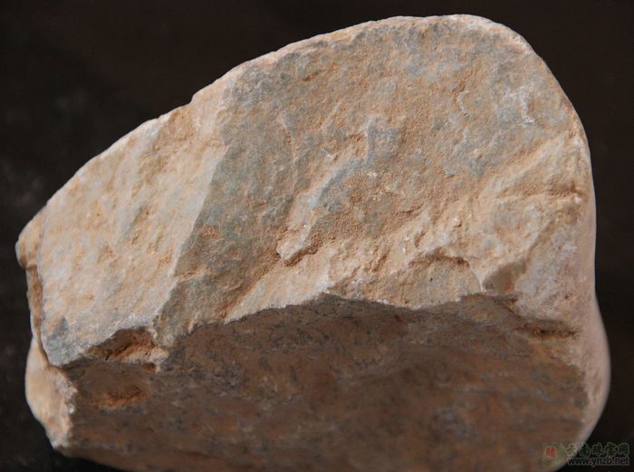 达摩坎翡翠毛料 D718 -- 点击查看大图