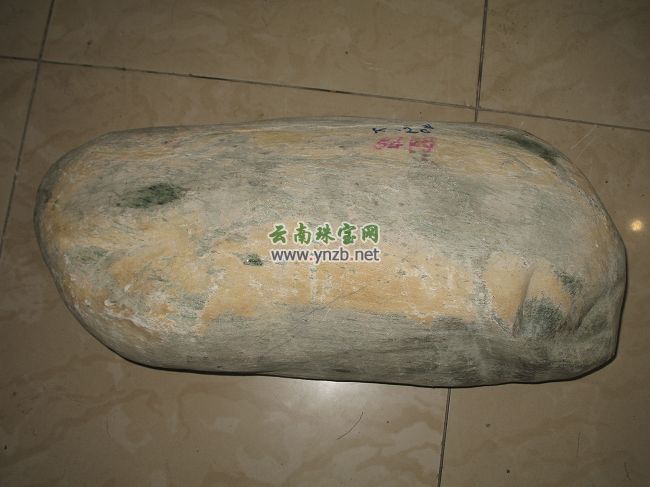 缅甸翡翠, 摩纳/莫娜场口翡翠毛料, 赌石