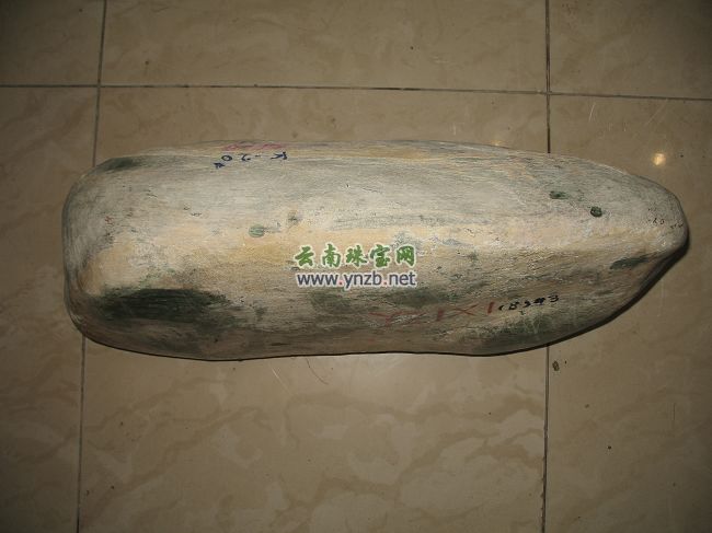 翡翠, 赌石, 翡翠毛料